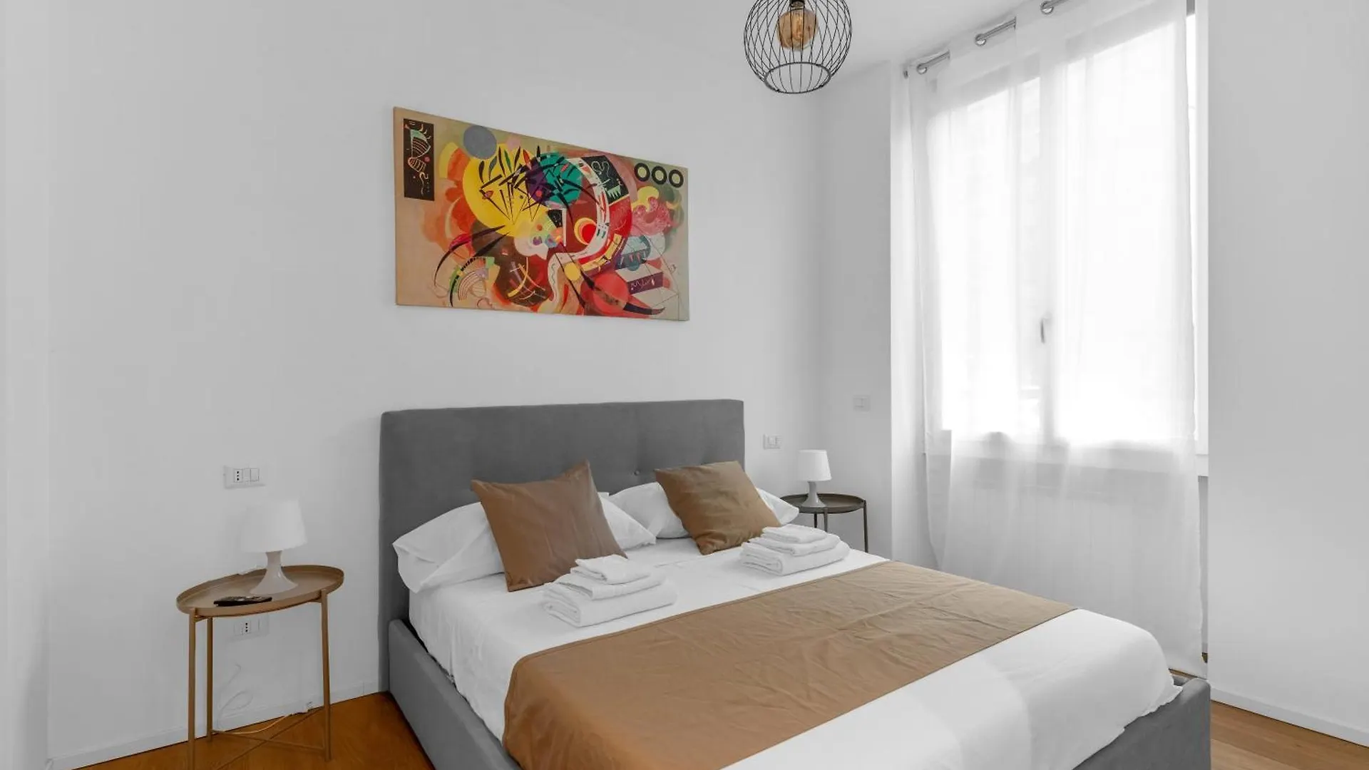 Lägenhet Casa Da Suite Repubblica Milano